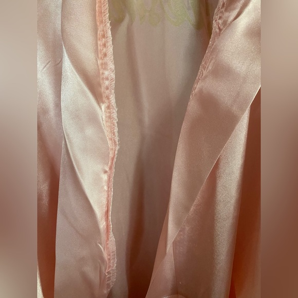 Pink Silky Bridesmaid Robe (Medium) - Picture 2 of 6